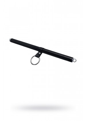 Распорка маленькая для фиксации Pecado BDSM, с кольцом, натуральная кожа и дерево, черная Распорка маленькая для фиксации Pecado BDSM, с кольцом, натуральная кожа и дерево, черная